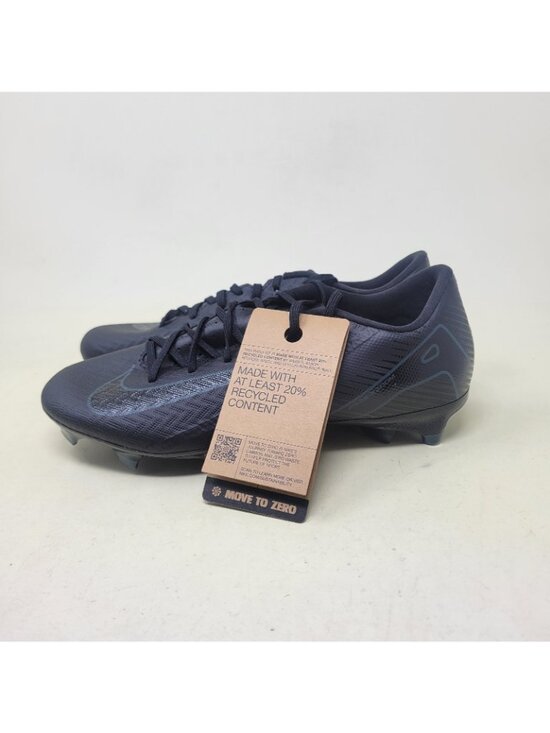 Athletic_Shoes